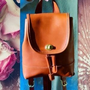 GORGEOUS VINTAGE COACH BRITISH TAN LEATHER MINI BACKPACK / DAYPACK 9960